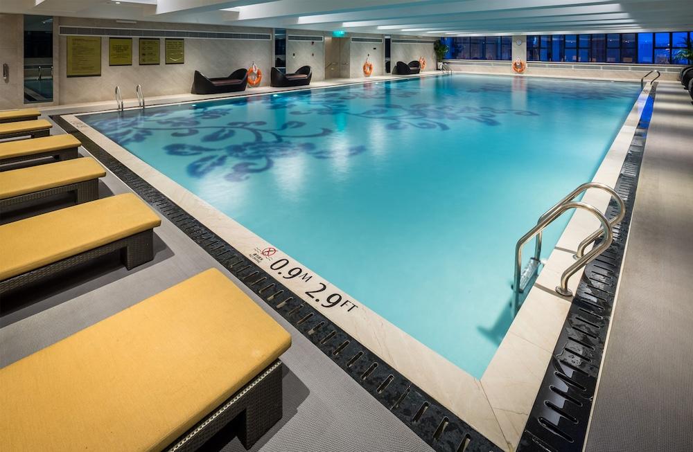 Hilton - Close To Lecong International Furniture Mall 5*
